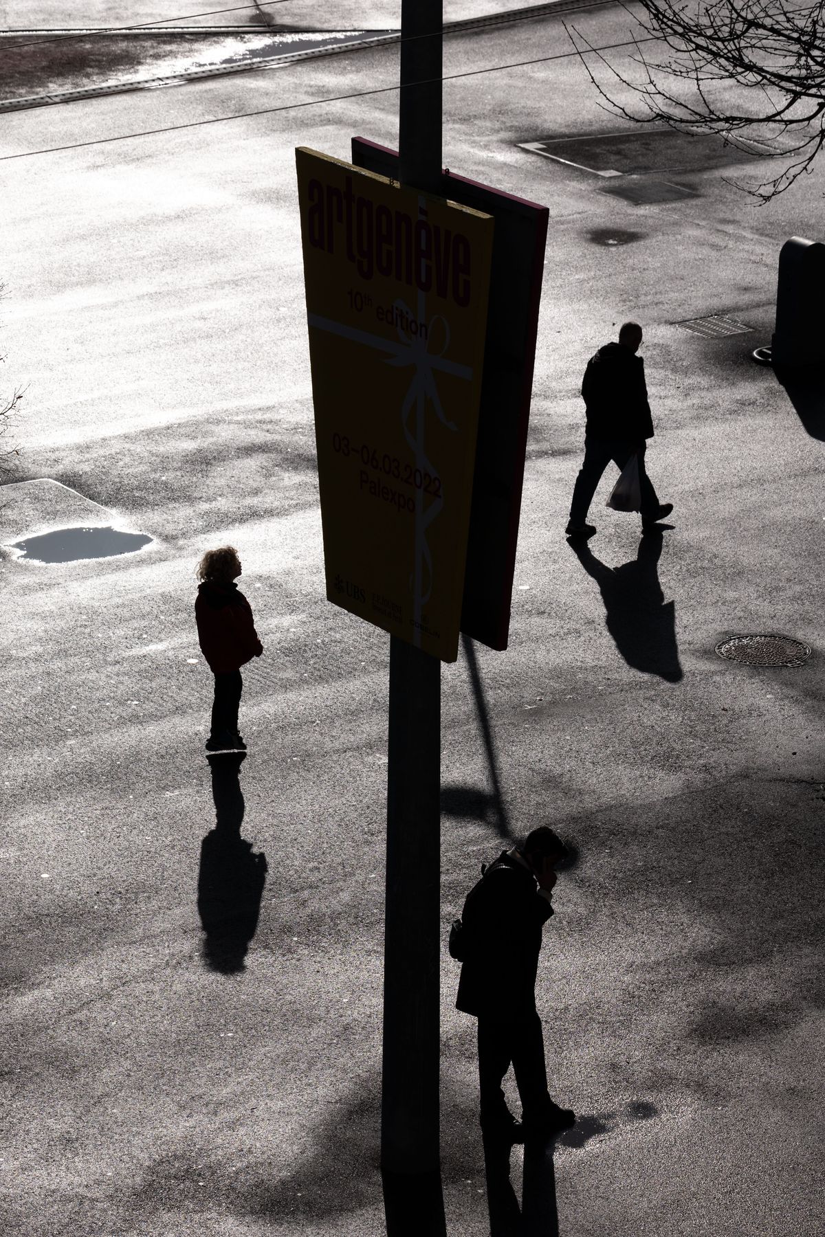The Watch, image 11